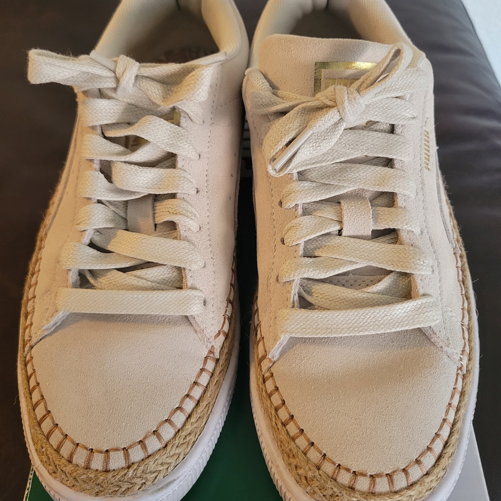 Puma Cream Sneakers Minimalist Design Casual